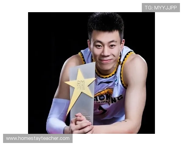 CBA第十三轮五佳球震撼回顾张镇麟空接暴扣引爆全场激情